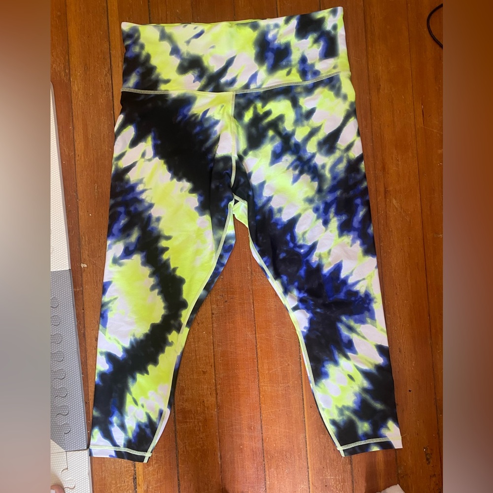 Athleta tie dye leggings. 1X